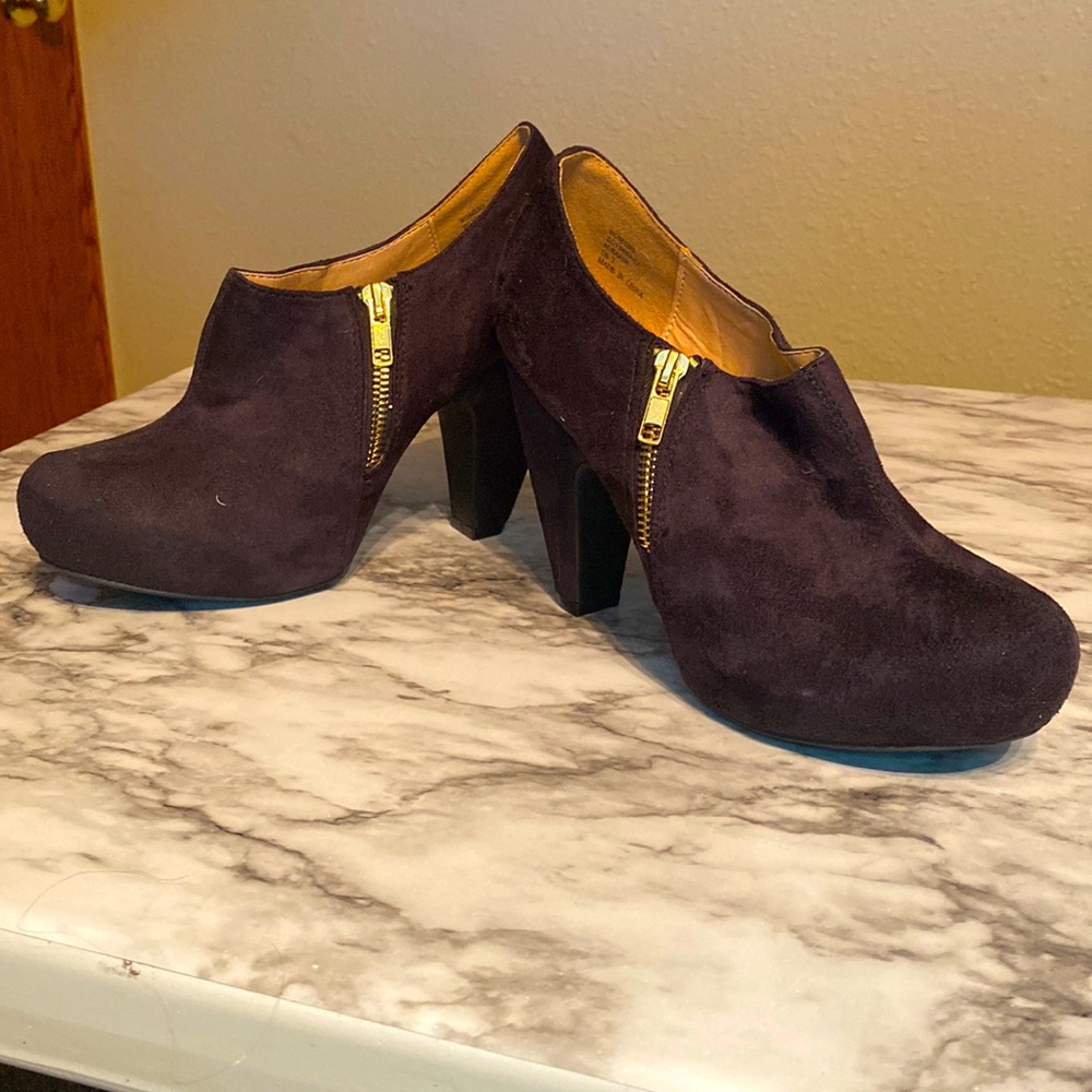 Mix No. 6 Karin Faux Suede Booties